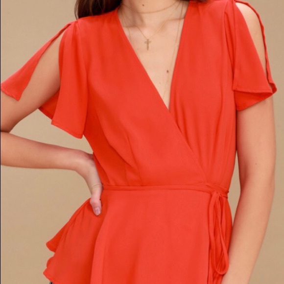 Lulus Tops - Lulus Coral Red Peplum Wrap Top Size Small